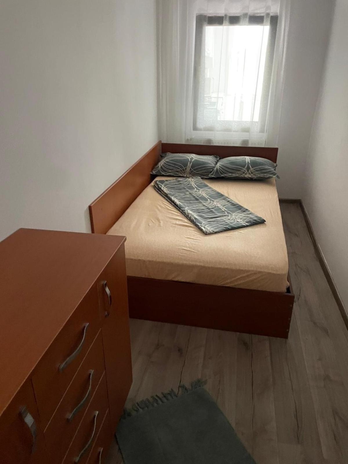 Propriete Ten - Close To University, Hospital And Downtown Iasi Buitenkant foto